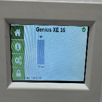 Peak Scientific Genius XE nitrogen Generator image 2